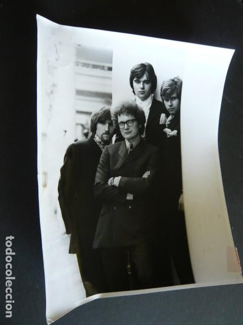 Fotos de cantantes: THE MARCH HARE CONJUNTO MUSICAL ANTIGUA FOTOGRAFIA ORIGINAL 20 X 26 CM
