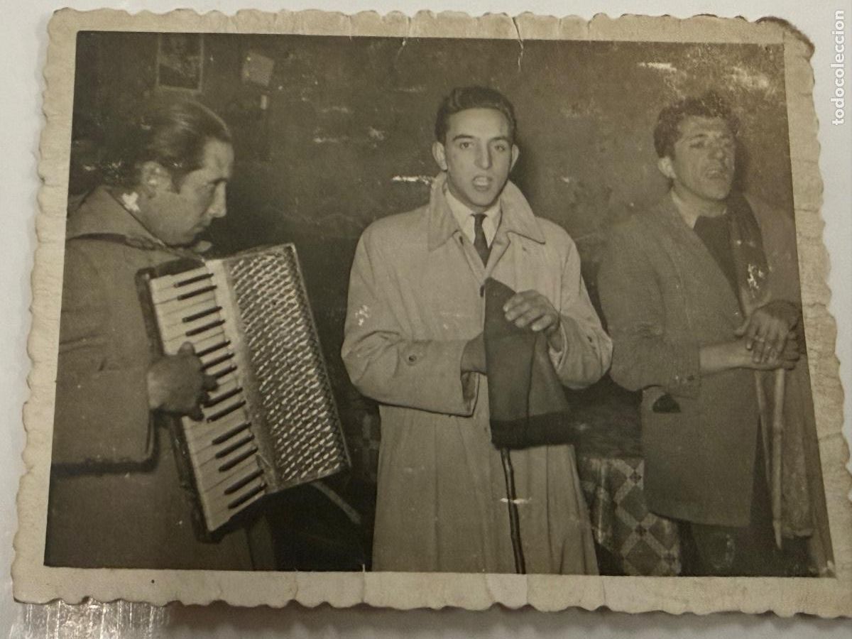 Fotos de cantantes: Foto del musico de Orquesta y Conjuntos, Ramon Costa &ldquo;en Begudan&rdquo; de la Garrotxa. No se Nombre grupo