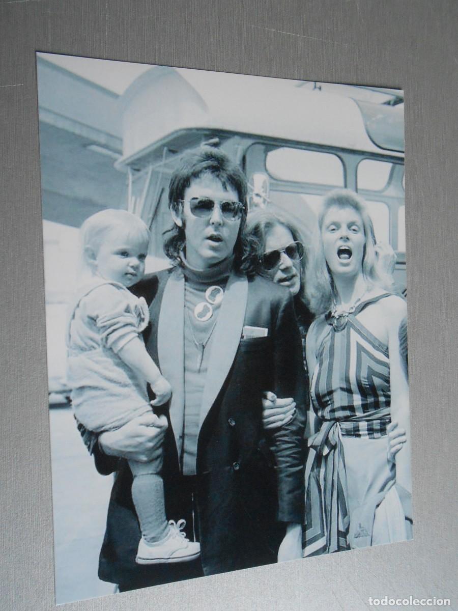 Fotos de cantantes: COPIA de Foto de - PAUL McCARTNE, LINDA & STELLA - de 12,5 x 16,5 cm