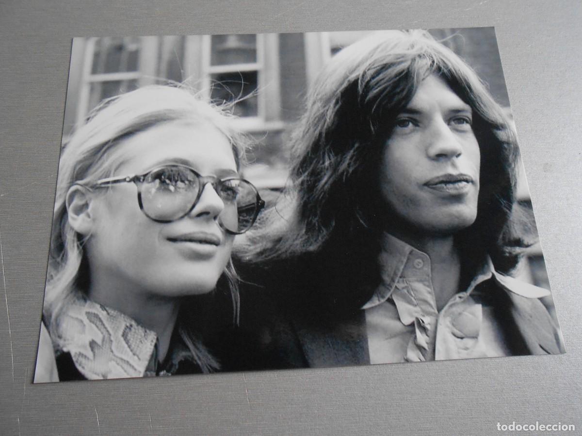 Fotos de cantantes: COPIA de Foto de - MARIANNE FAITHFULL & MICK JAGGER - de 16,5 x 12,5 cm