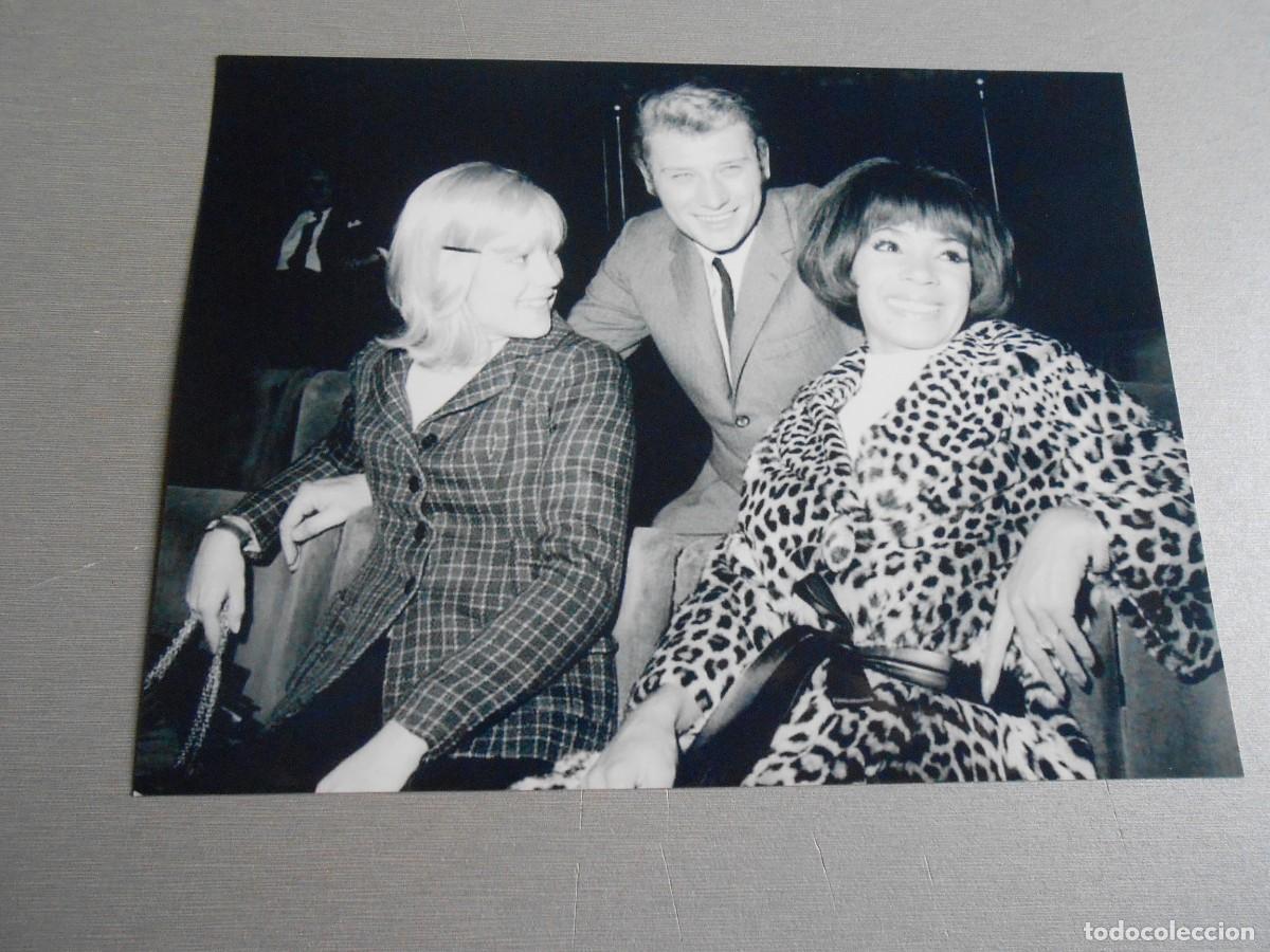 Fotos de cantantes: COPIA de Foto de - JOHNNY HALLYDAY & SILVIE VARTAN - de 16,5 x 12,5 cm