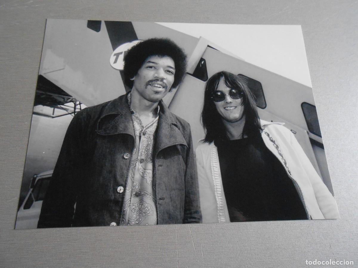 Fotos de cantantes: COPIA de Foto de - JIMI HENDRIX & ENRIC BARRETT - de 16,5 x 12,5 cm