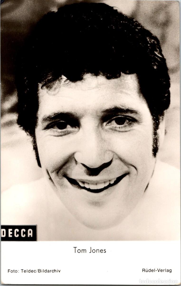 Fotos de cantantes: Tom Jones - H&ouml;ren Sie auf DECCA Schallplateen - Foto: Teldec - Ed. R&uuml;del - 140x89mm