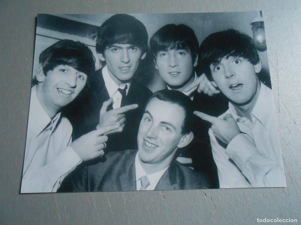 Fotos de Cantores: COPIA de Foto de - THE BEATLES- de 16,5 x 12,5 cm.