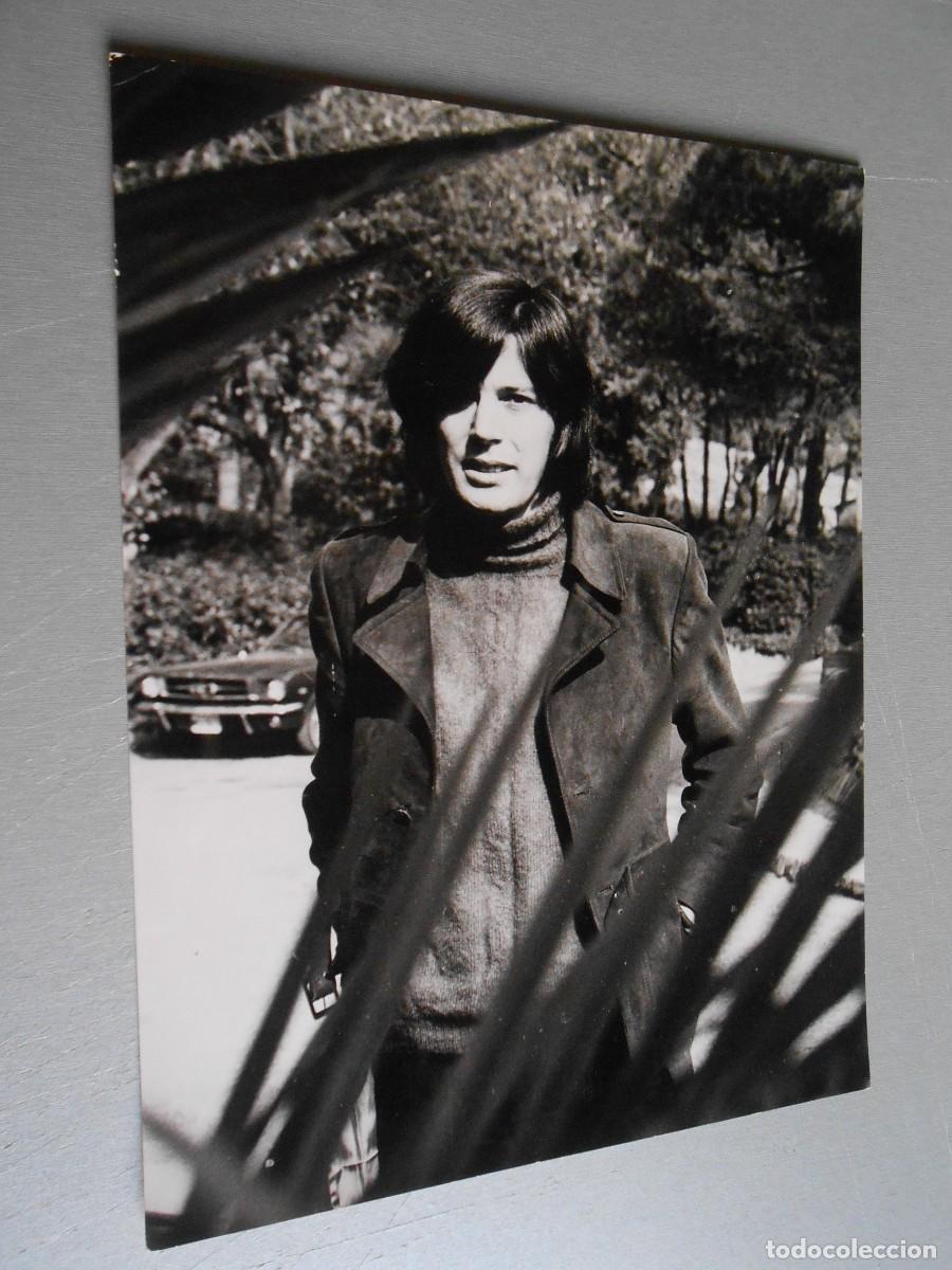 Fotos de cantantes: FOTO de - TONY RONALD - de 18 x 24 cm.