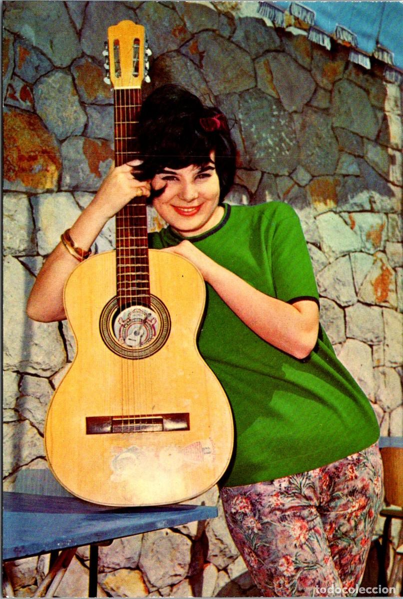 Fotos de cantantes: Gelu - Foto de Rotger Sintes - Ediciones de M. A. F. n&ordm; 3 - Postal - 150x100mm - Granada 1945 -