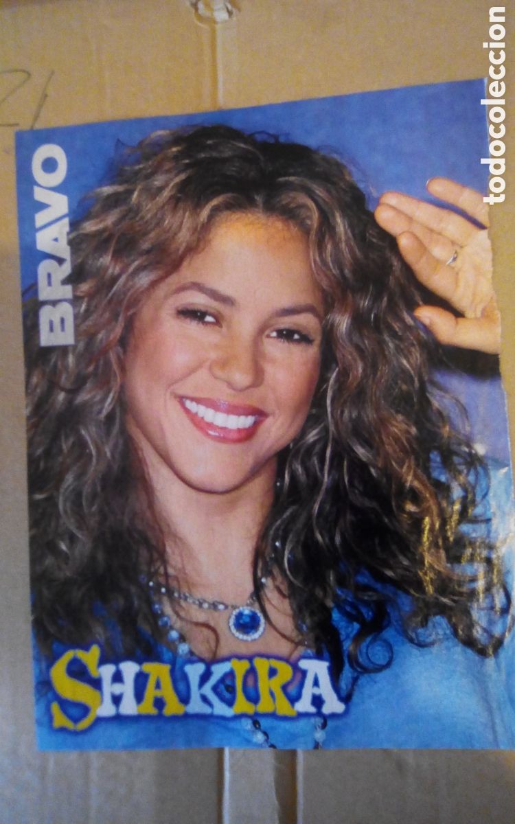 Fotos de cantantes: Shakira. Poster hoja revista Bravo.