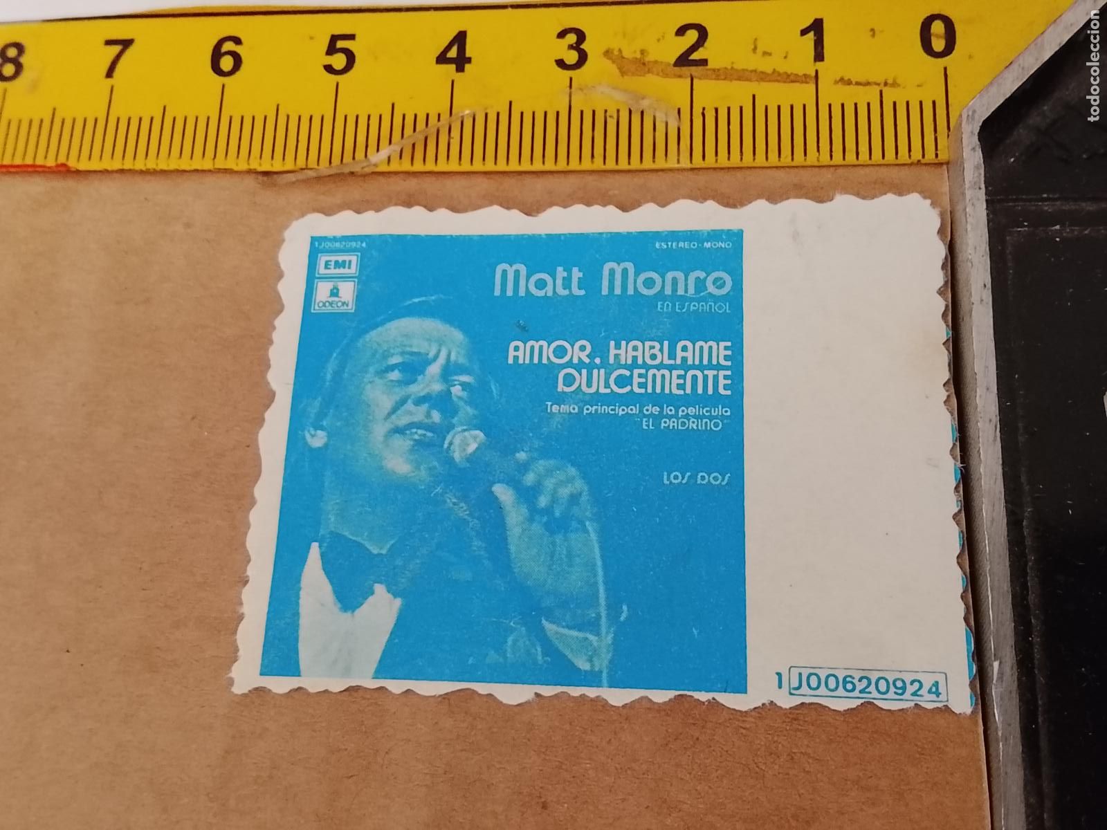 Fotos de cantantes: troquel - CROMO o similar papel grueso troquelado grupo musical CANTANTE - MATT MONRO