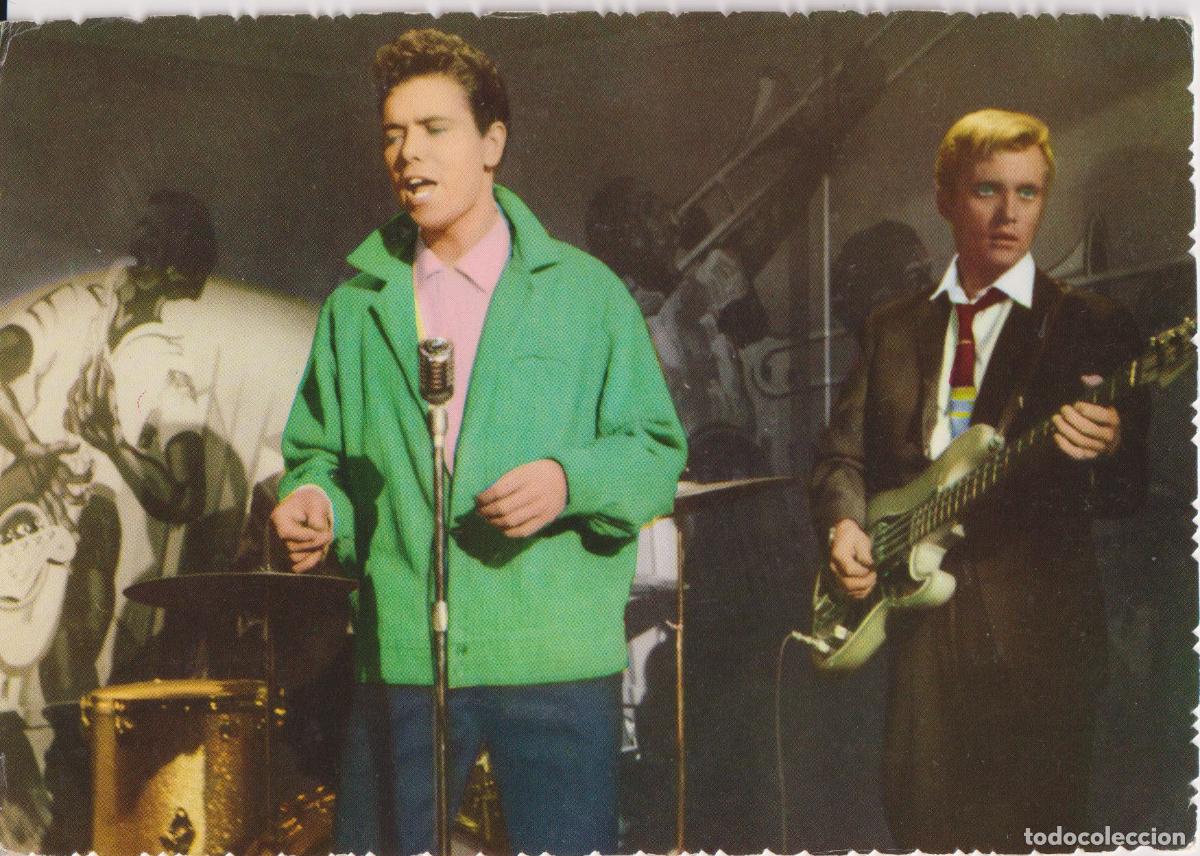 Fotos de cantantes: CLIFF RICHART Y THE SHADOWS EN LOS A&Ntilde;OS JOVENES &ndash; EL VELERO &ndash; ESCRITA