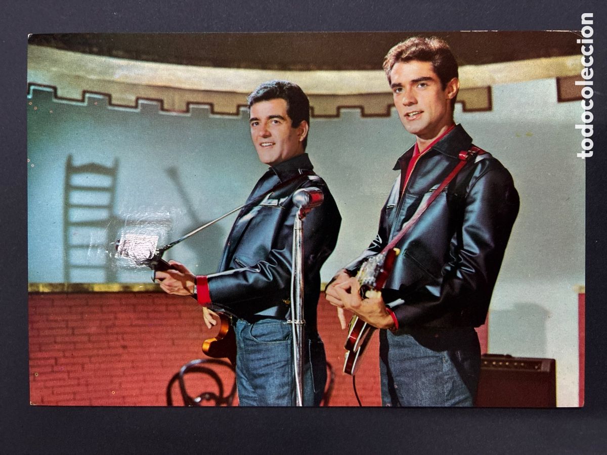 Fotos de cantantes: POSTAL POSTAL DUO DINAMICO EN MI PEQUE&Ntilde;A ESTRELLA