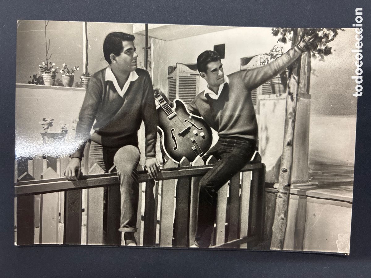 Fotos de cantantes: POSTAL POSTAL DUO DINAMICO