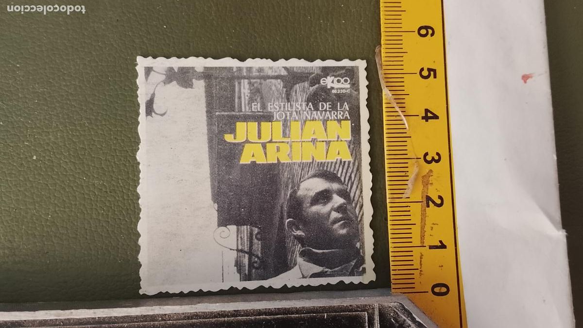 Fotos de cantantes: troquel - CROMO o similar CARTON grueso troquelado grupo musical JULIAN ARINA