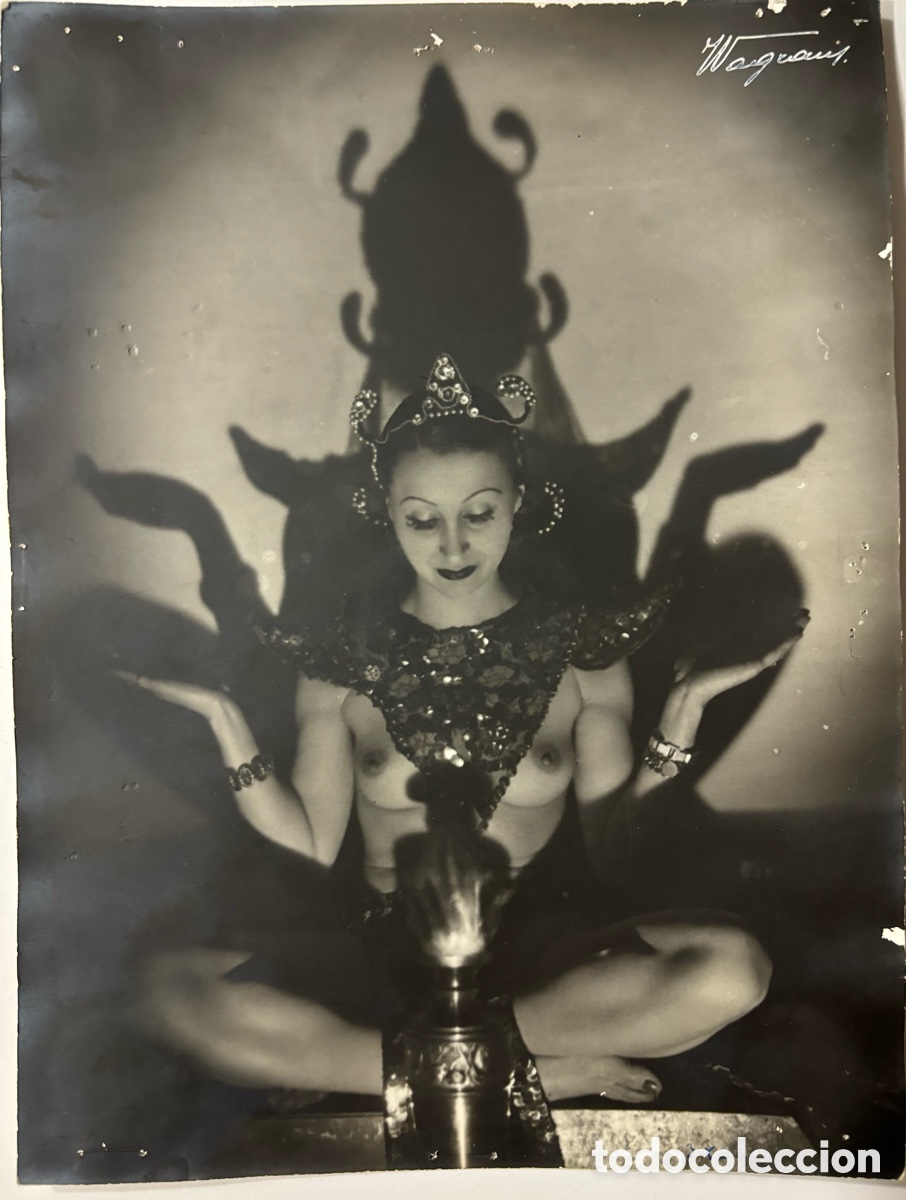 Fotos de cantantes: Foto art deco original de vedette ex&oacute;tica semidesnuda