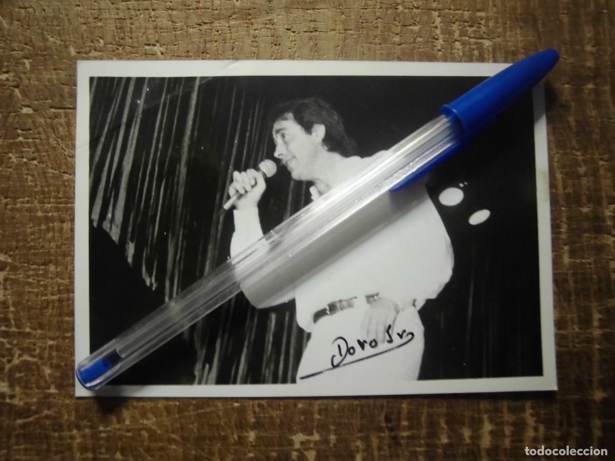 Fotos de cantantes: FOTOGRAF&Iacute;A EN BLANCO Y NEGRO ORIGINAL JOAN MANUEL SERRAT 9 x 13 VERANO 1987