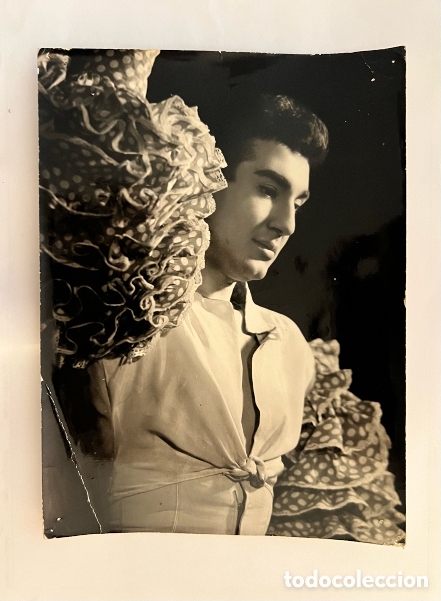 Fotos de cantantes: ALEJANDRO VARGAS.. la nueva voz de la Canci&oacute;n Espa&ntilde;ola&hellip; (h.1965?) Foto Estudio Ram&oacute;n, Zaragoza