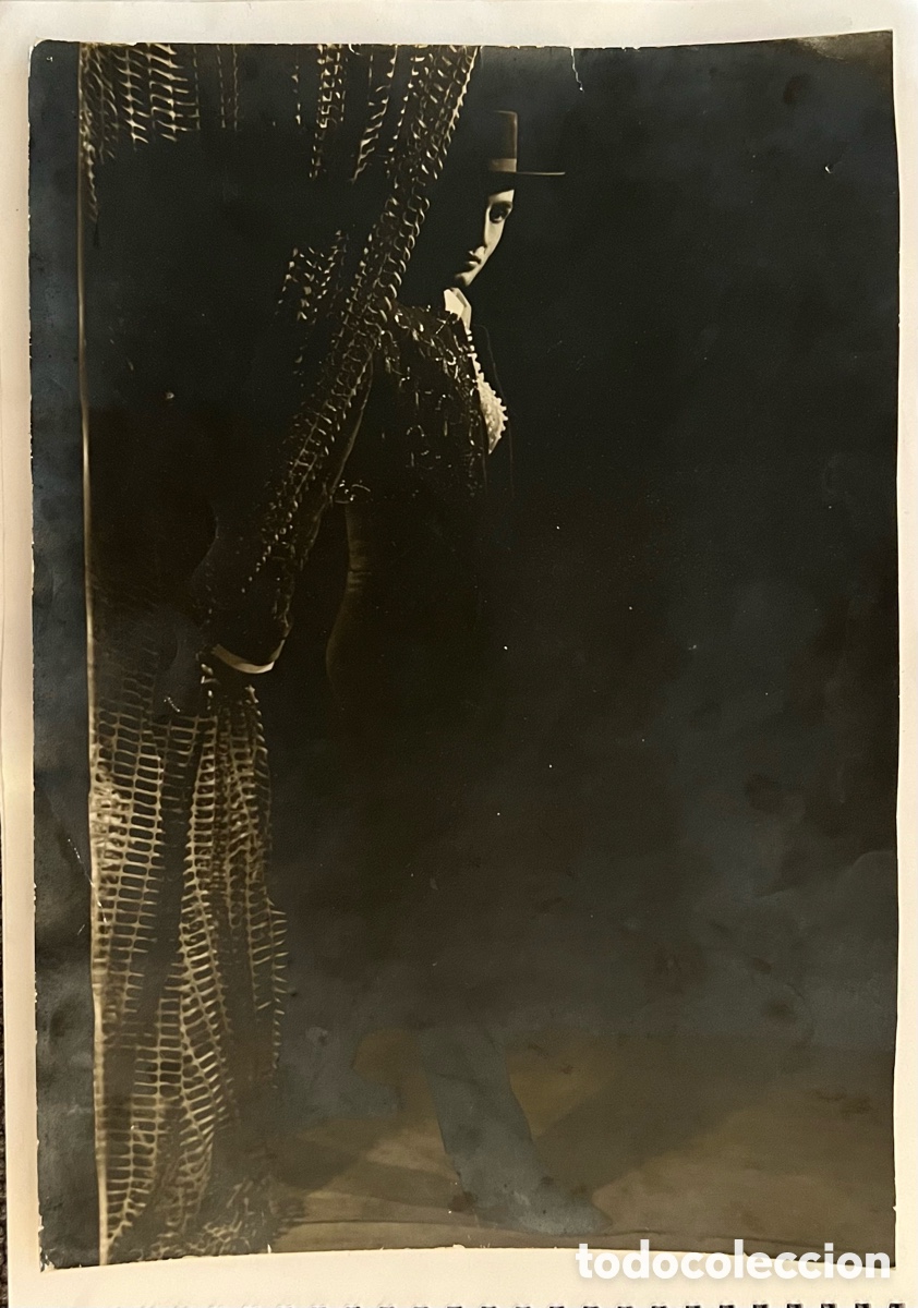 Fotos de cantantes: ALEJANDRO VARGAS.. la nueva voz de la Canci&oacute;n Espa&ntilde;ola&hellip; (h.1970?) Foto Modesto. Valencia..
