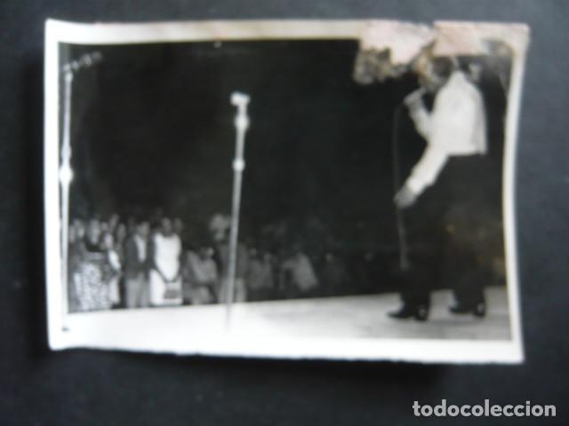 Fotos von Musikern: LOS BRAVOS CONJUNTO MUSICAL ANTIGUA FOTOGRAFIA ORIGINAL 9 X 13 CM