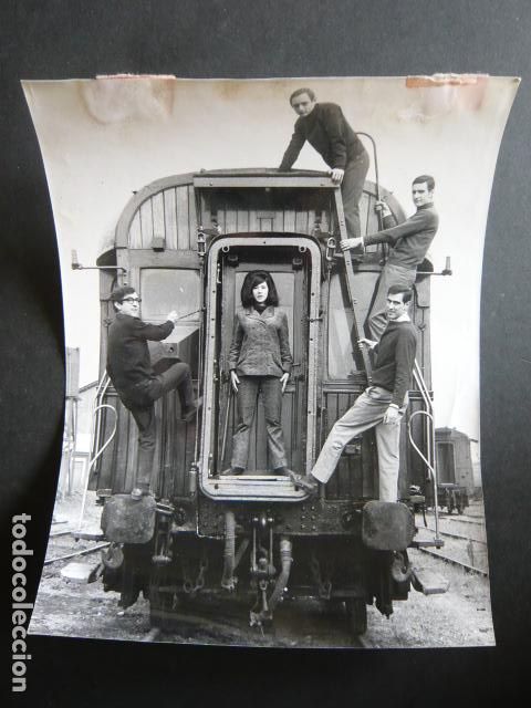 Photos of Singers: LOS STOPS CONJUNTO MUSICAL ANTIGUA FOTOGRAFIA ORIGINAL 18 X 24 CM