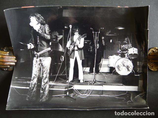 Foto di Cantanti: LOS BRAVOS CONJUNTO MUSICAL ANTIGUA FOTOGRAFIA ORIGINAL 18 X 24 CM