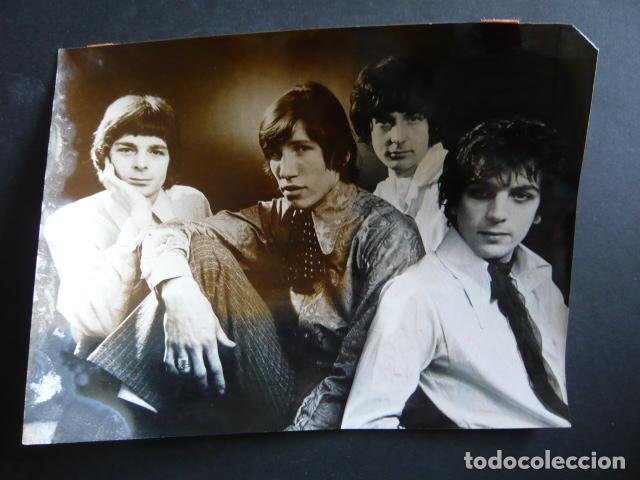 Photos of Singers: PINK FLOYD CONJUNTO MUSICAL ANTIGUA FOTOGRAFIA ORIGINAL 18 X 24 CM