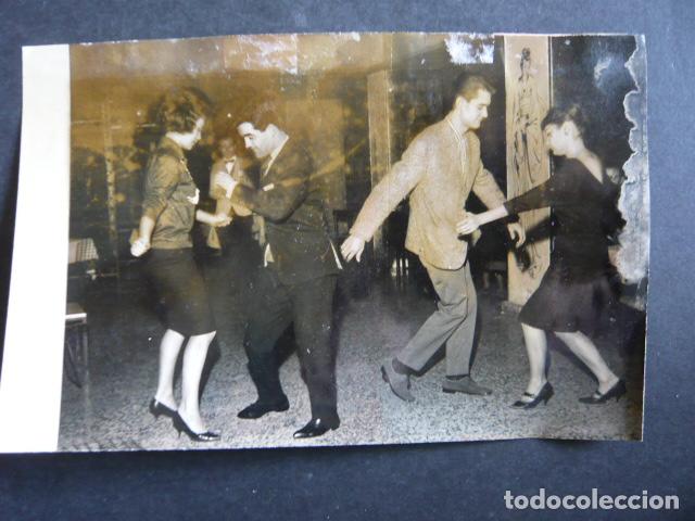 Foto di Cantanti: DUO DINAMICO CONJUNTO MUSICAL ANTIGUA FOTOGRAFIA ORIGINAL 12 X 18 CM