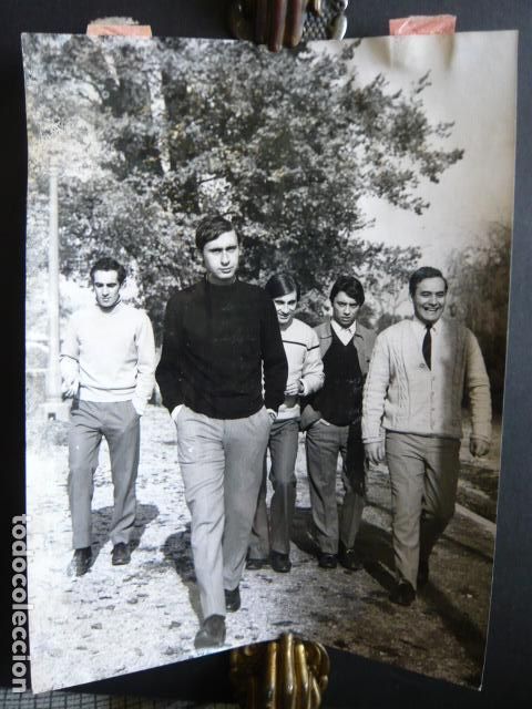 Photos of Singers: LOS BANZOS CONJUNTO MUSICAL ANTIGUA FOTOGRAFIA ORIGINAL 24 X 18 CM