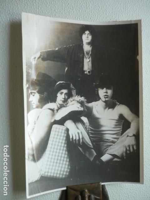 Photos of Singers: IMAGEN CONJUNTO MUSICAL ANTIGUA FOTOGRAFIA ORIGINAL 18 X 13 CM