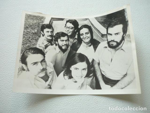 Photos of Singers: VINO TINTO CONJUNTO MUSICAL ANTIGUA FOTOGRAFIA ORIGINAL 18 X 13 CM