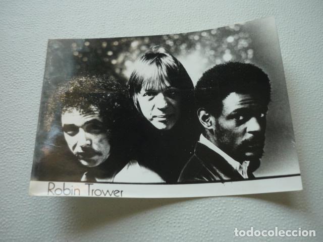 Foto di Cantanti: ROBIN TROWER CONJUNTO MUSICAL ANTIGUA FOTOGRAFIA ORIGINAL 18 X 13 CM