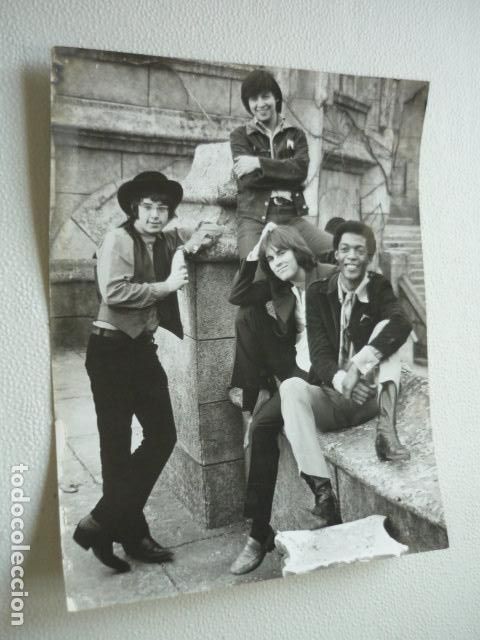 Fotos de Cantores: THE PHYNX CONJUNTO MUSICAL ANTIGUA FOTOGRAFIA ORIGINAL 17,5 X 22 CM