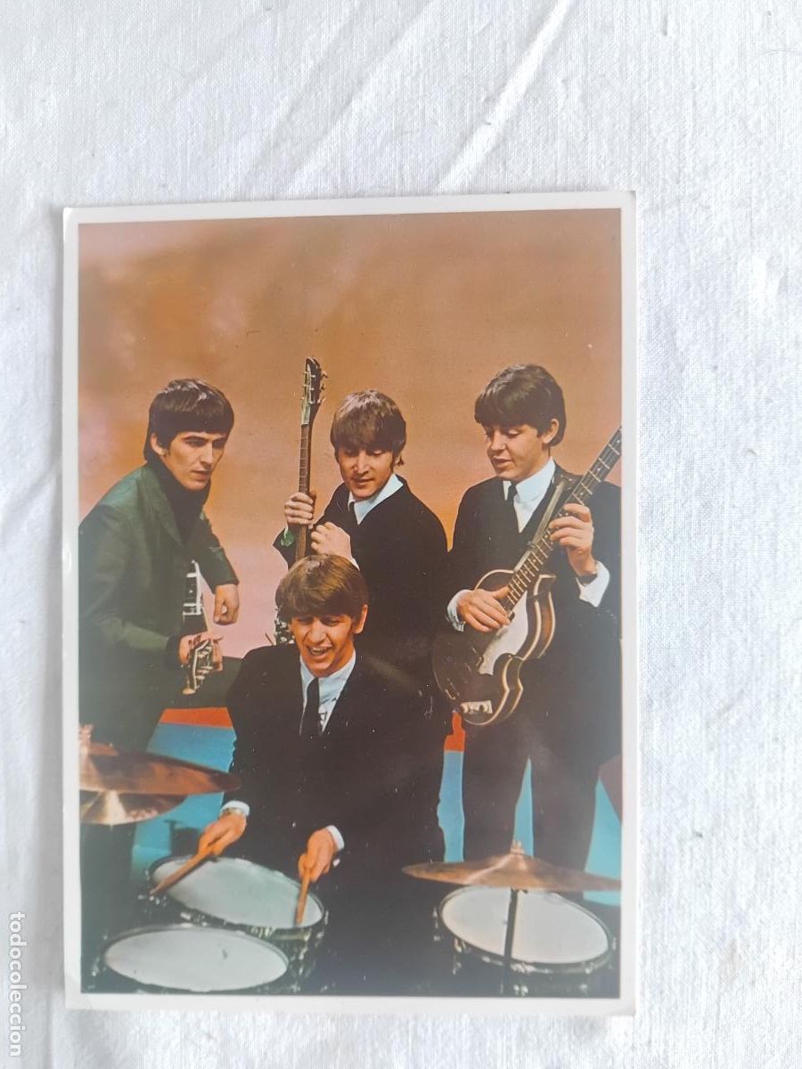 Fotos de cantantes: POSTAL THE BEATLES R 004 A&Ntilde;O 1966. EUROCOMO S.L.