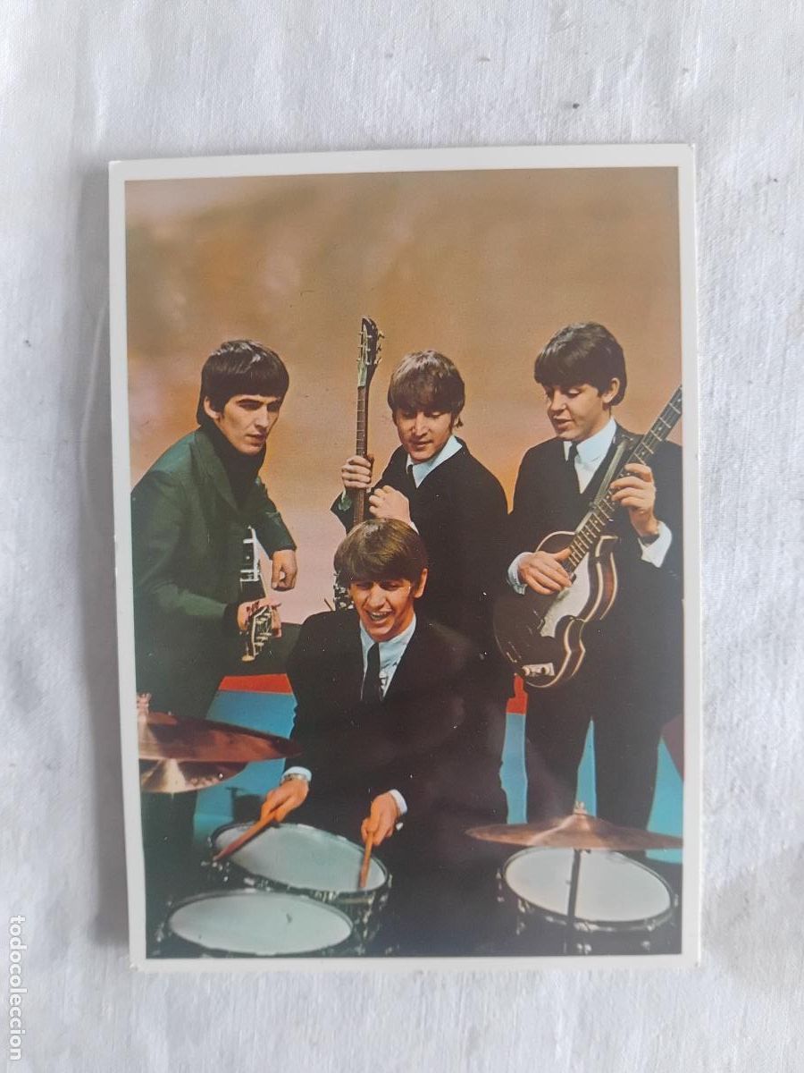 Fotos de cantantes: POSTAL THE BEATLES R 004 A&Ntilde;O 1966. EUROCOMO S.L.