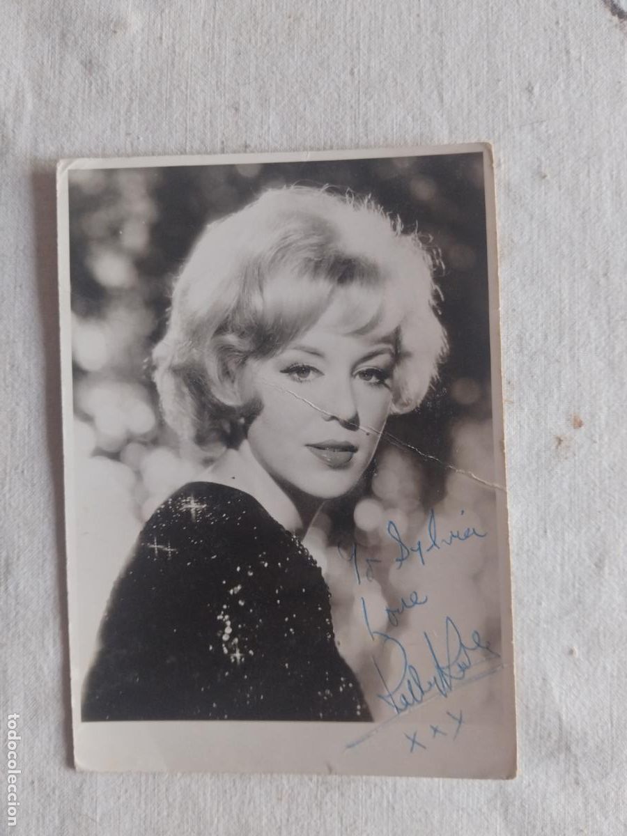 Fotos de cantantes: FOTOGRAFIA DE KATHY KIRBY FIRMADA Y DEDICADA.