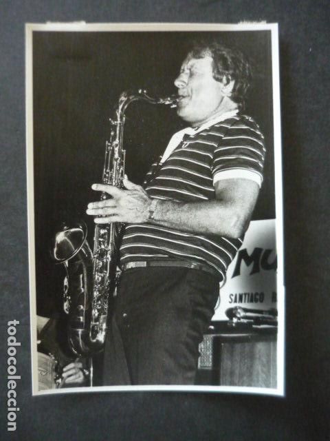 Fotos de cantantes: PEDRO ITURRALDE MUSICO SAXOFONISTA ANTIGUA FOTOGRAFIA 18 X 12 CM