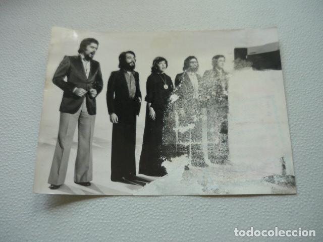 Fotos de cantantes: MOCEDADES CONJUNTO MUSICAL ANTIGUA FOTOGRAFIA ORIGINAL 17,5 X 12,5 CM