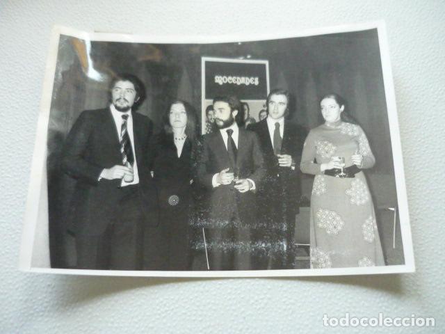 Fotos de Cantores: MOCEDADES CONJUNTO MUSICAL ANTIGUA FOTOGRAFIA ORIGINAL 17,5 X 12,5 CM
