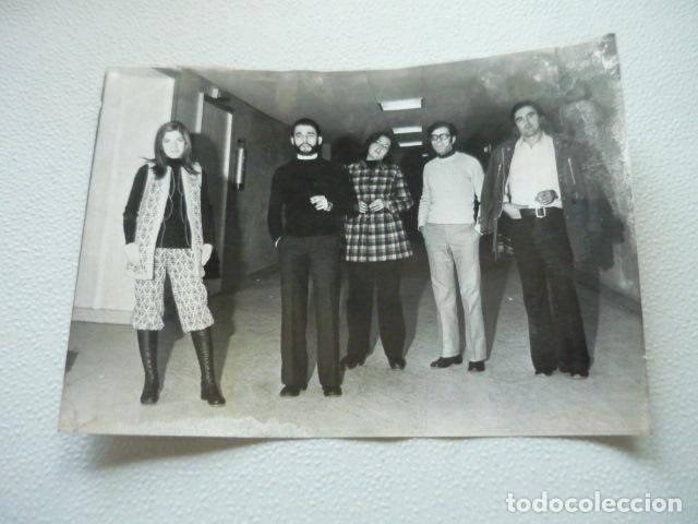 Photos of Singers: MOCEDADES CONJUNTO MUSICAL ANTIGUA FOTOGRAFIA ORIGINAL 17,5 X 12,5 CM