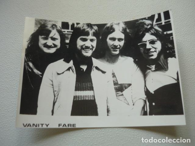 Foto di Cantanti: VANITY FARE CONJUNTO MUSICAL ANTIGUA FOTOGRAFIA ORIGINAL 17,5 X 12,5 CM