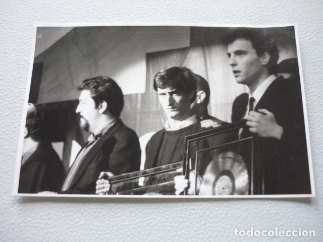 Fotos de cantantes: HOMBRES G CONJUNTO MUSICAL ANTIGUA FOTOGRAFIA ORIGINAL 17 X 10,5 CM