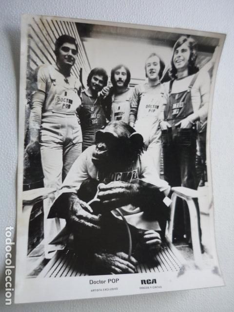 Fotos de cantantes: DOCTOR POP CONJUNTO MUSICAL ANTIGUA FOTOGRAFIA ORIGINAL 24 X 18 CM