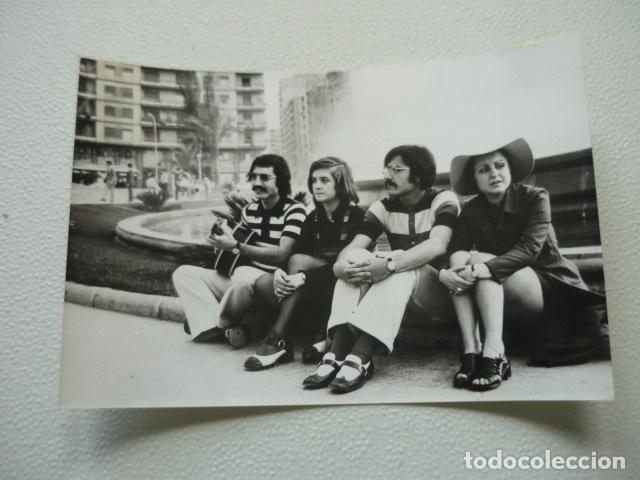 Photos of Singers: GENERACION ESPONTANEA CONJUNTO MUSICAL ANTIGUA FOTOGRAFIA ORIGINAL 18 X 12 CM
