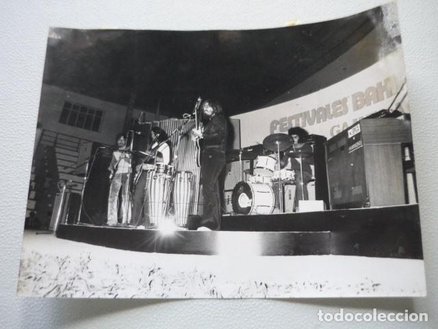 Photos of Singers: SANGRE CONJUNTO MUSICAL ANTIGUA FOTOGRAFIA ORIGINAL 18 X 24 CM