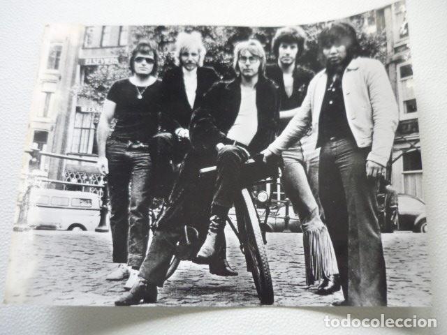 Fotos de cantantes: GEORGE BAKER SELECTION CONJUNTO MUSICAL ANTIGUA FOTOGRAFIA ORIGINAL 18 X 24 CM