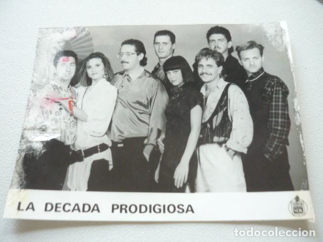 Photos of Singers: LA DECADA PRODIGIOSA CONJUNTO MUSICAL ANTIGUA FOTOGRAFIA ORIGINAL 18 X 24 CM