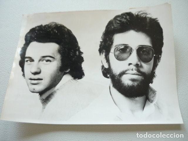 Fotos de Cantores: CUERPOS Y ALMAS CONJUNTO MUSICAL ANTIGUA FOTOGRAFIA ORIGINAL 24 X 18 CM