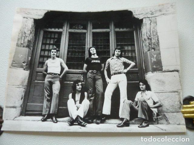 Photos de Chanteurs et Chanteuses: SPAIN CONJUNTO MUSICAL ANTIGUA FOTOGRAFIA ORIGINAL 18 X 24 CM