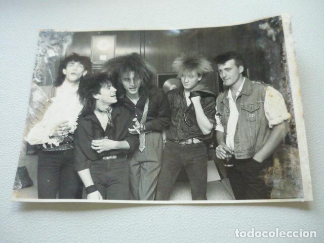 Fotos de cantantes: EL BESO NEGRO CONJUNTO MUSICAL ANTIGUA FOTOGRAFIA ORIGINAL 18 X 24 CM