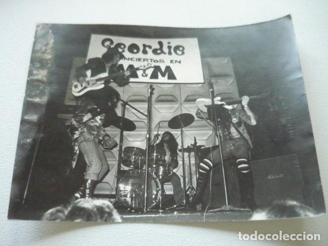 Photos de Chanteurs et Chanteuses: GEORDIE CONJUNTO MUSICAL ANTIGUA FOTOGRAFIA ORIGINAL 18 X 24 CM