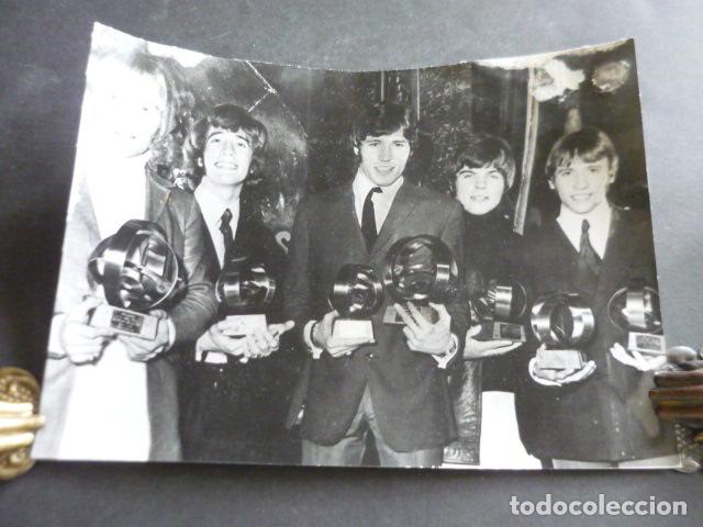 Fotos de Cantores: THE BEE GEES CONJUNTO MUSICAL ANTIGUA FOTOGRAFIA ORIGINAL 18 X 24 CM