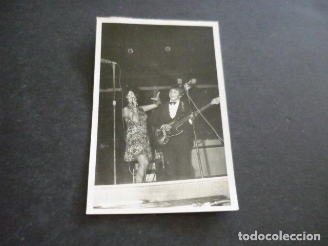 Fotos de cantantes: LOS STOP CONJUNTO MUSICAL ANTIGUA FOTOGRAFIA ORIGINAL 9 X 14 CM